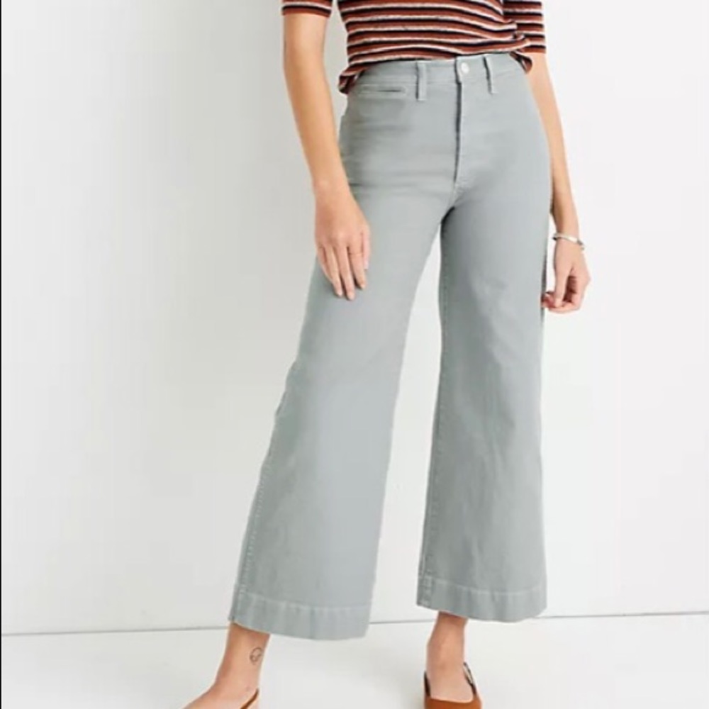 COPY - Madewell Wide Leg Crop Trousers 24 Lt green grey